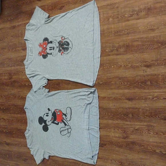 Disney mickey mouse and minnie mouse tshirt bundle - Picture 1 of 6
